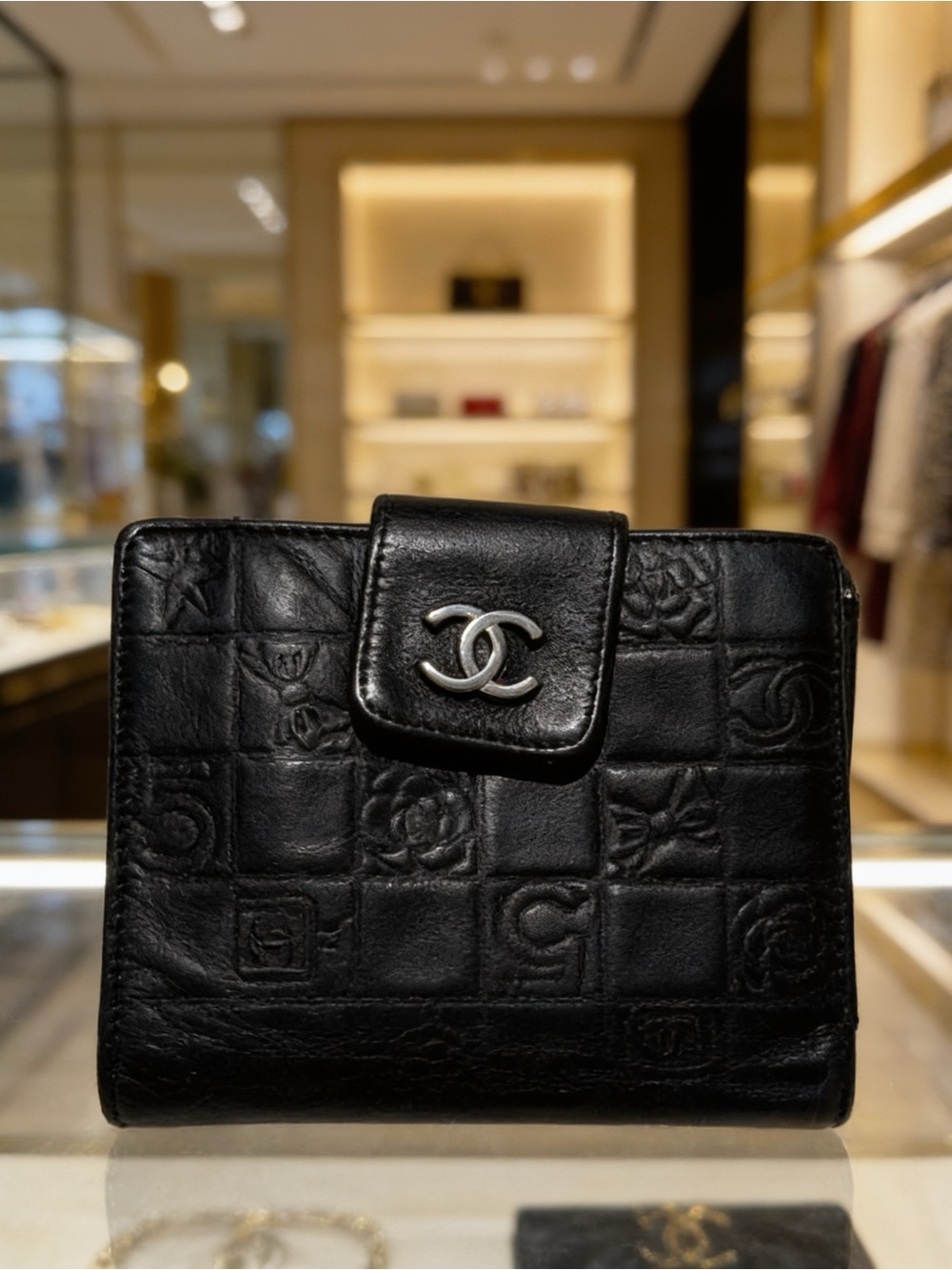 CHANEL Lucky Charms Black Quilted Embossed Leather Snap compact Wallet